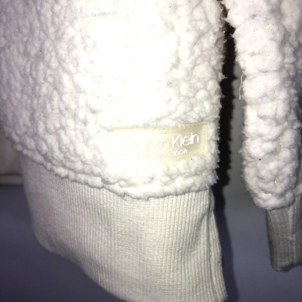 đ
șCALVIN Klein Sherpa Teddy Crewneck Sweater XL - Picture 3 of 9
